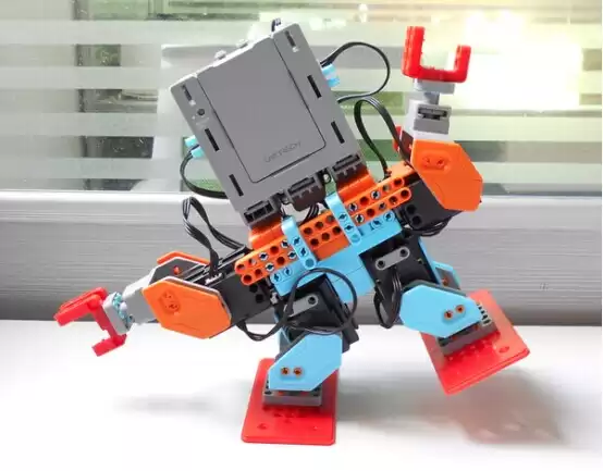 uart rf module is used for Building Block Robot control